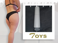 Benutzter kleiner weißer Vibrator